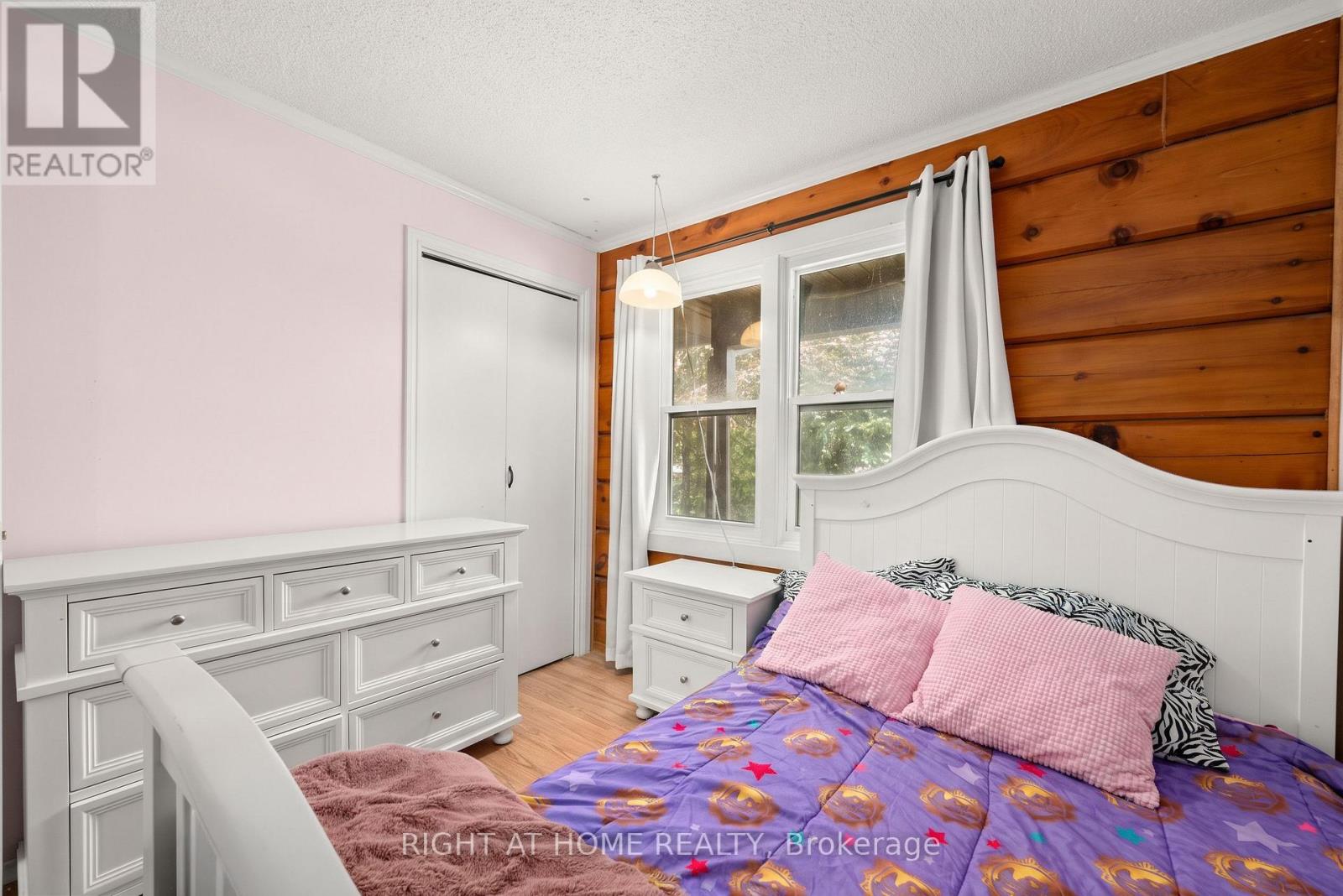 78 HILLSIDE DRIVE - 27