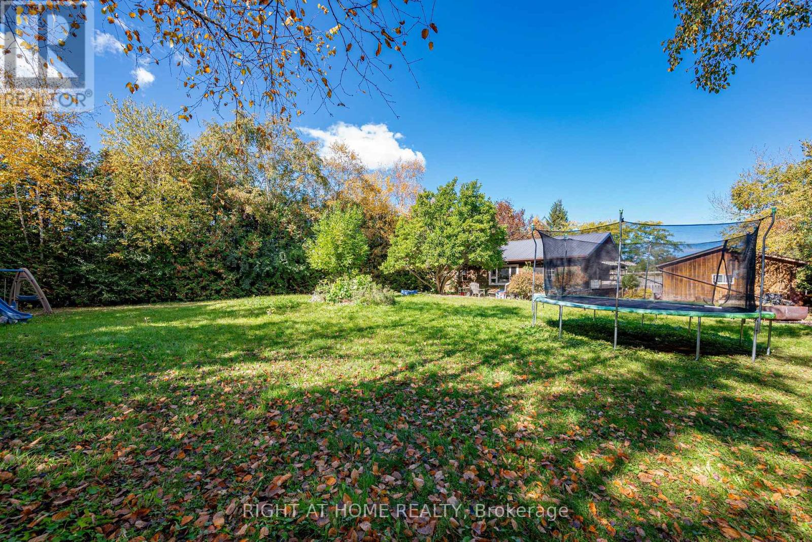 78 HILLSIDE DRIVE - 44