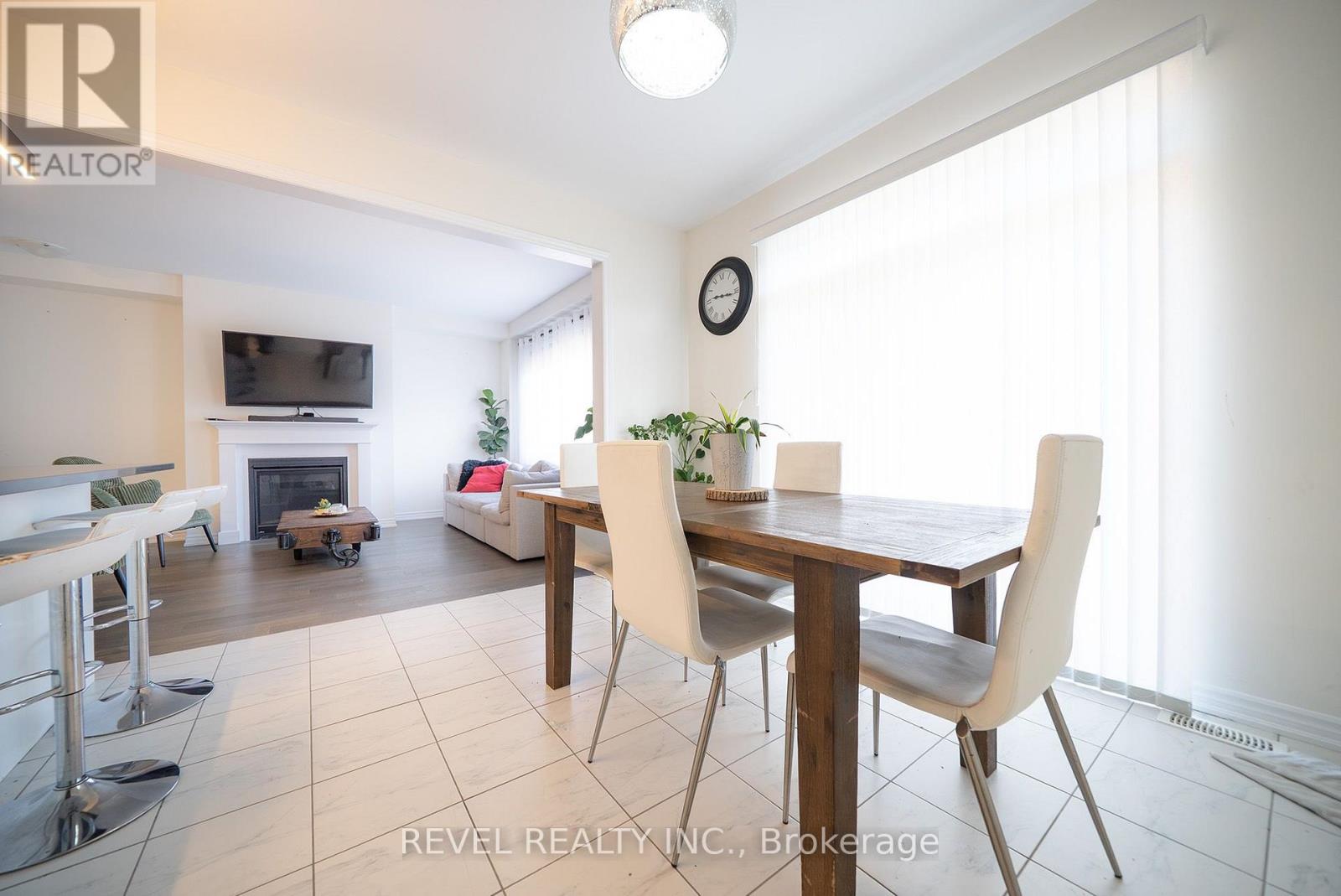 64 Holder Drive — photo 10