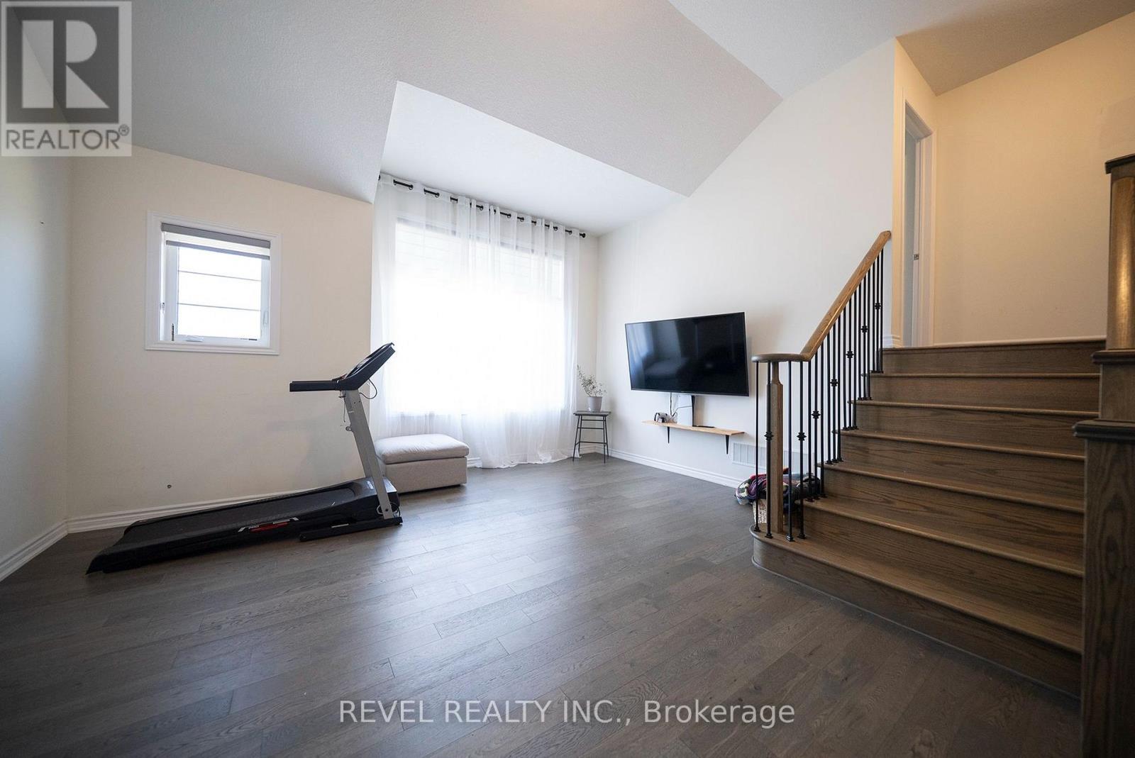 64 Holder Drive — photo 13