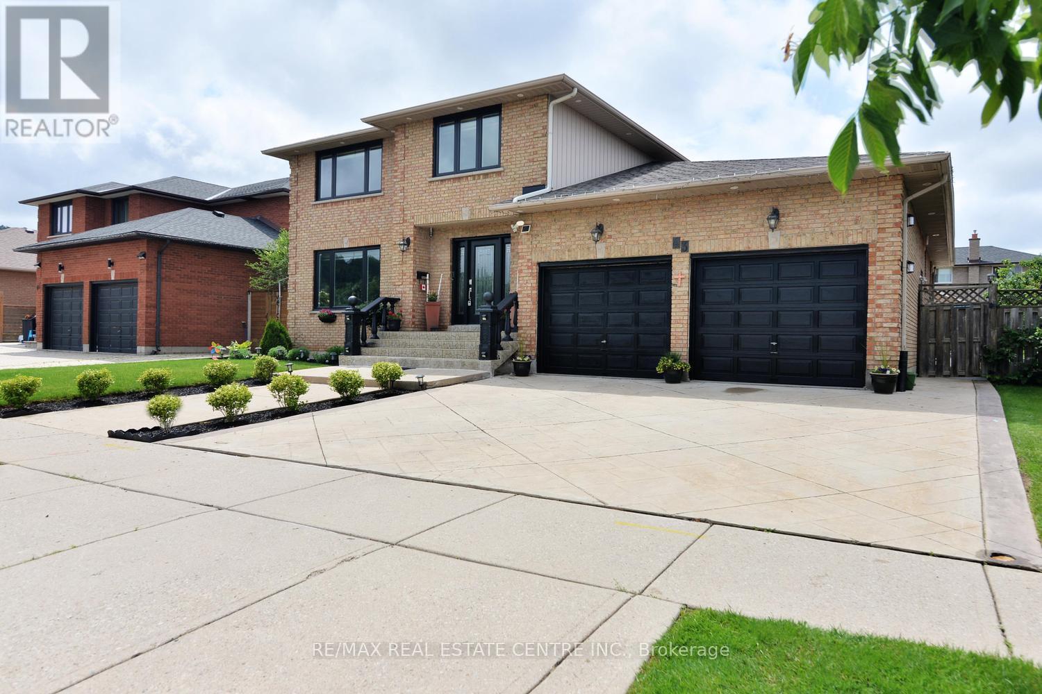 43 Regalview Drive — photo 2