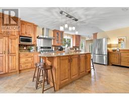 226 Windsor Drive, Stillwater Lake, NS B3Z1H1 Photo 14