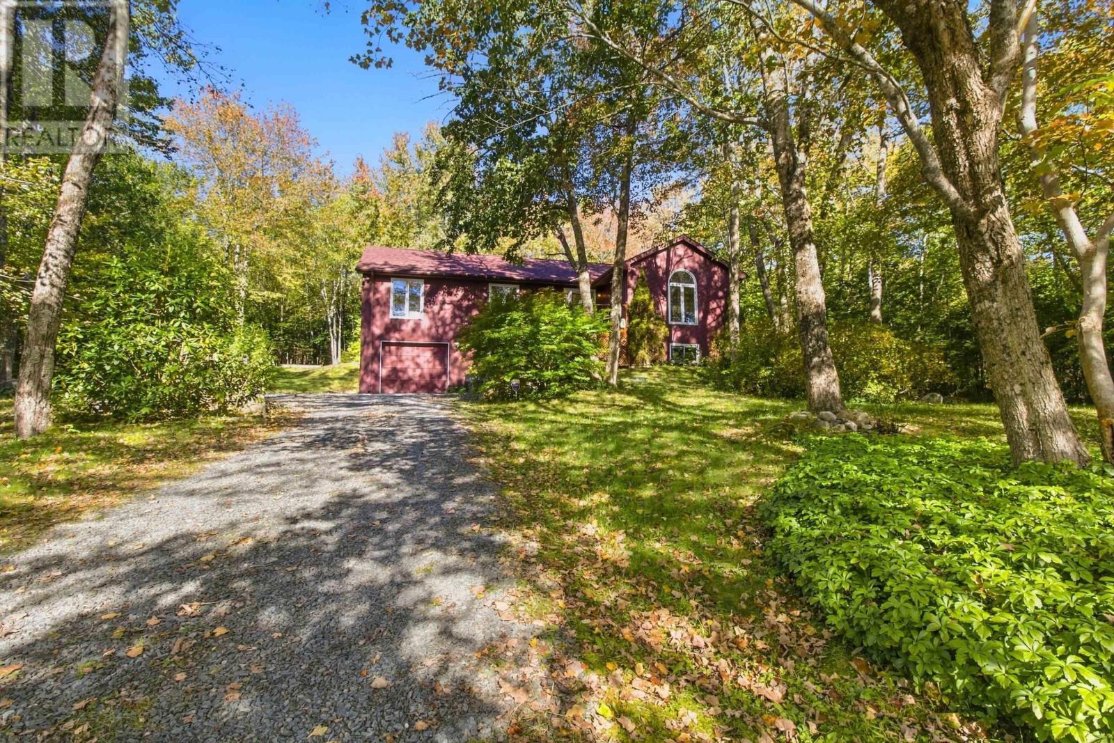 Property 2 of 43 of 226 Windsor Drive