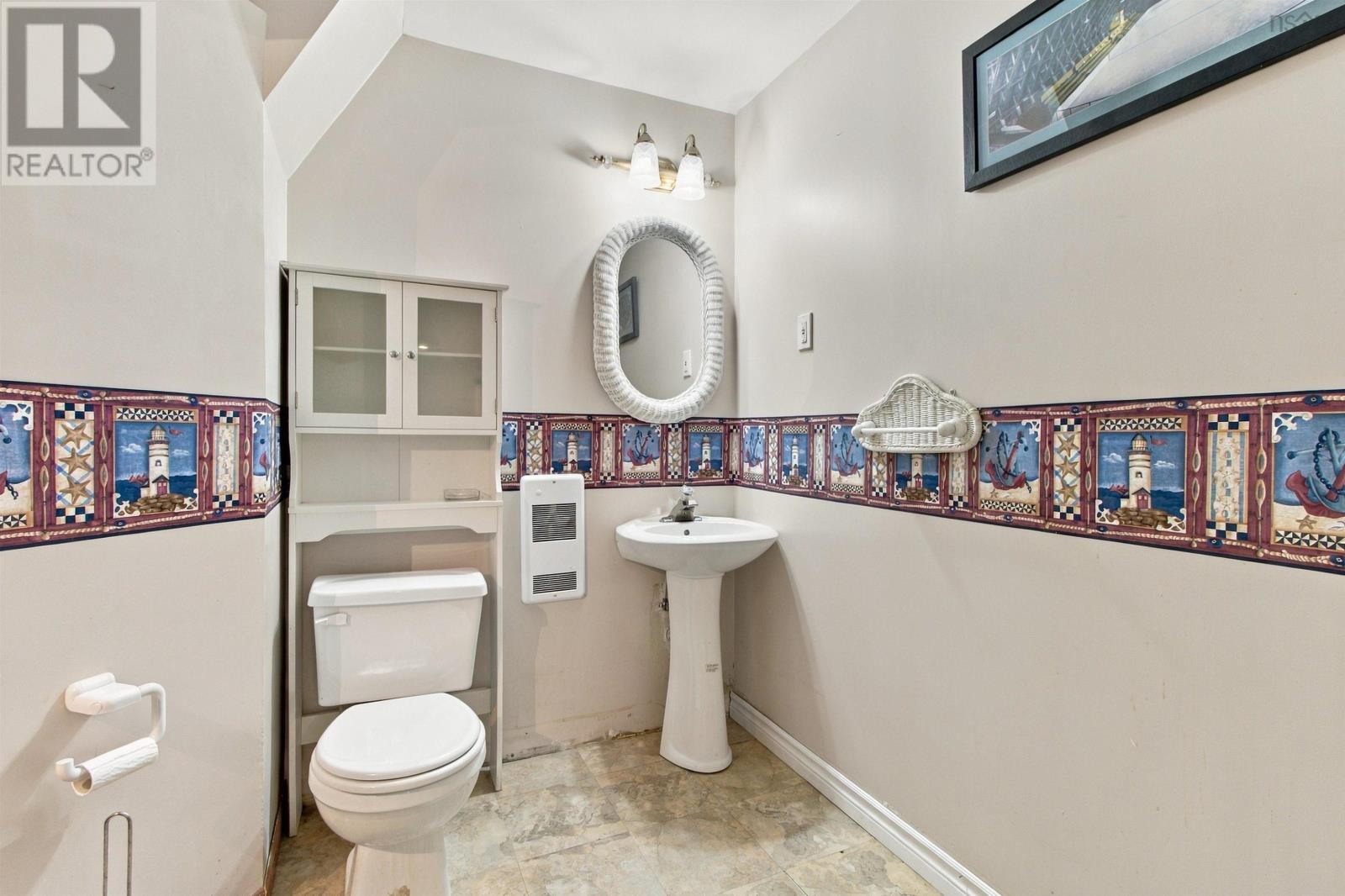 Property 29 of 43 of 226 Windsor Drive