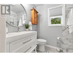226 Windsor Drive, Stillwater Lake, NS B3Z1H1 Photo 22