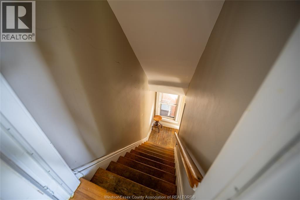 984 Windermere Road — photo 19