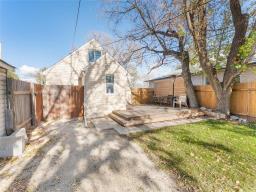 406 Strathnaver Avenue, Selkirk, MB R1A0H7 Photo 39