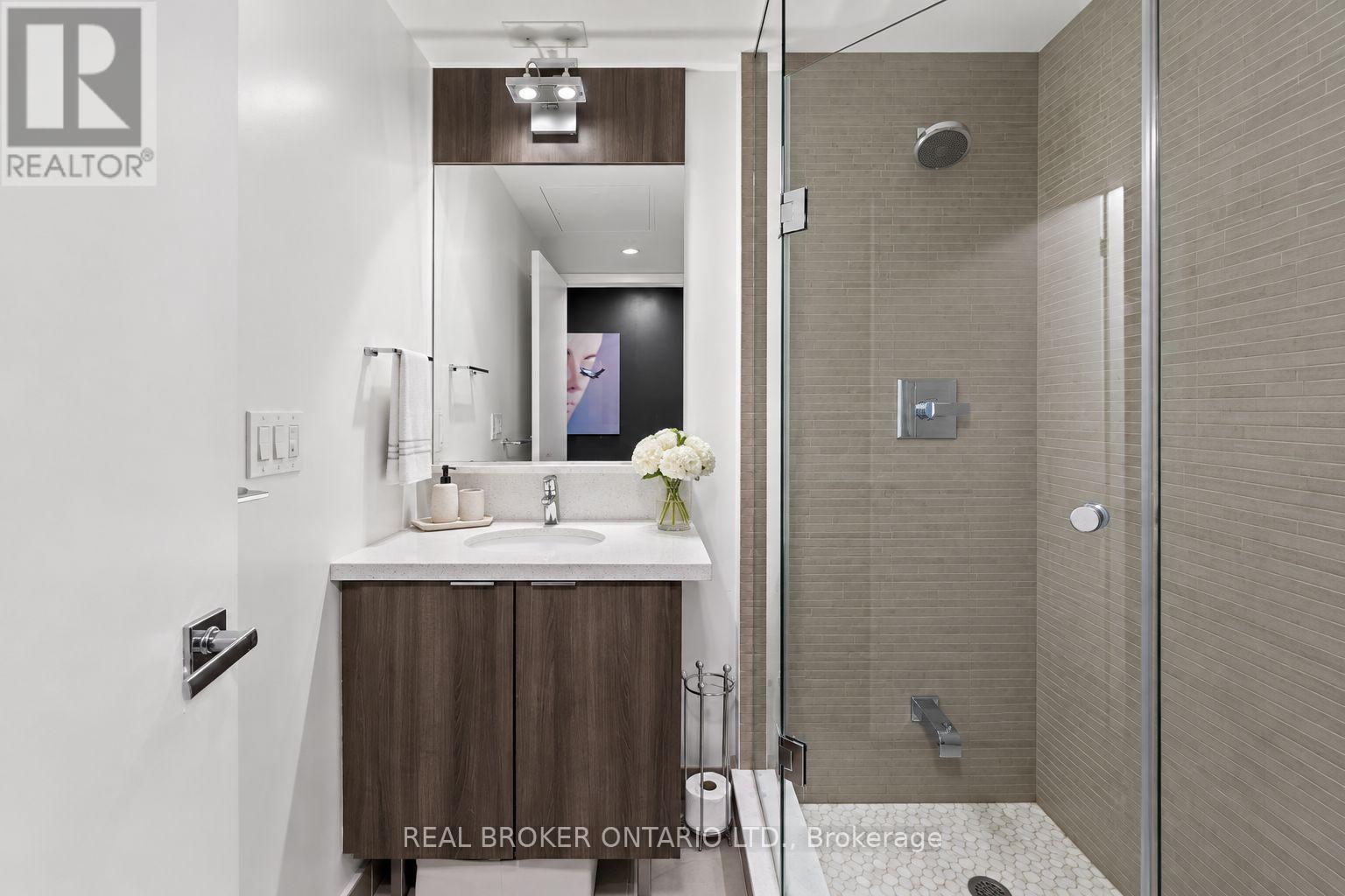 21 Widmer Street — photo 19