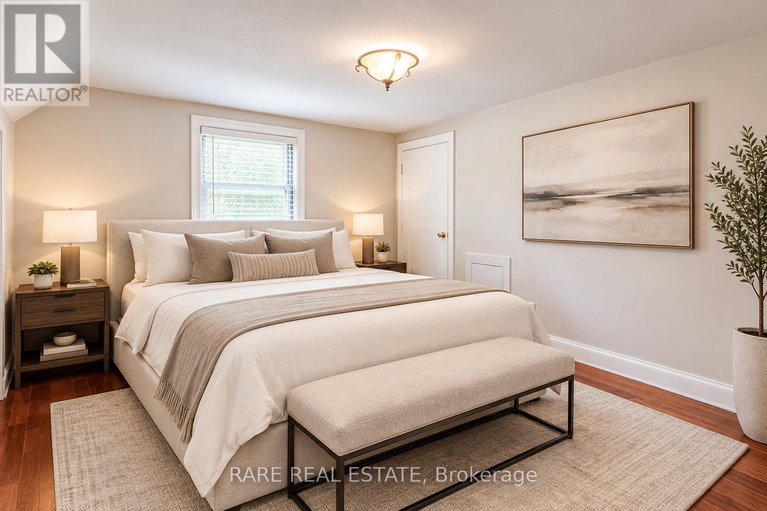 32 Main Street, Mississauga, ON photo 5