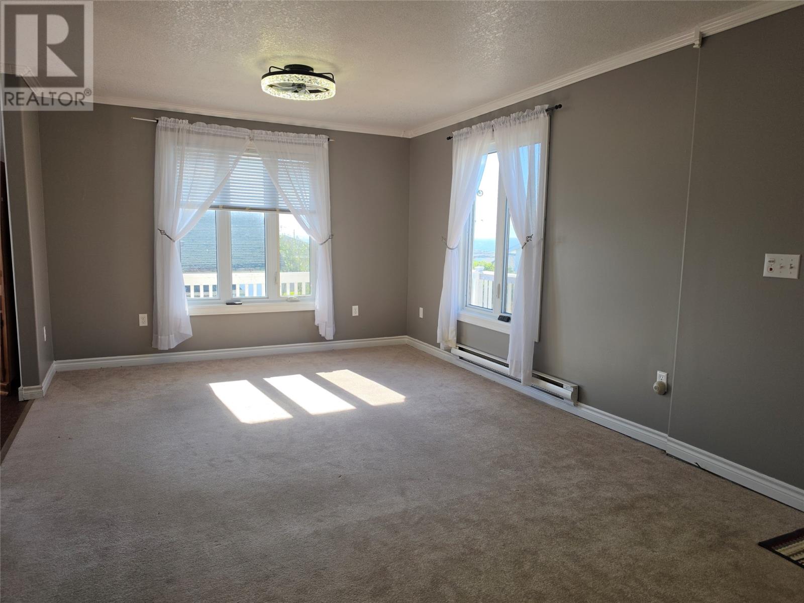 9 Knotts Lane - 12