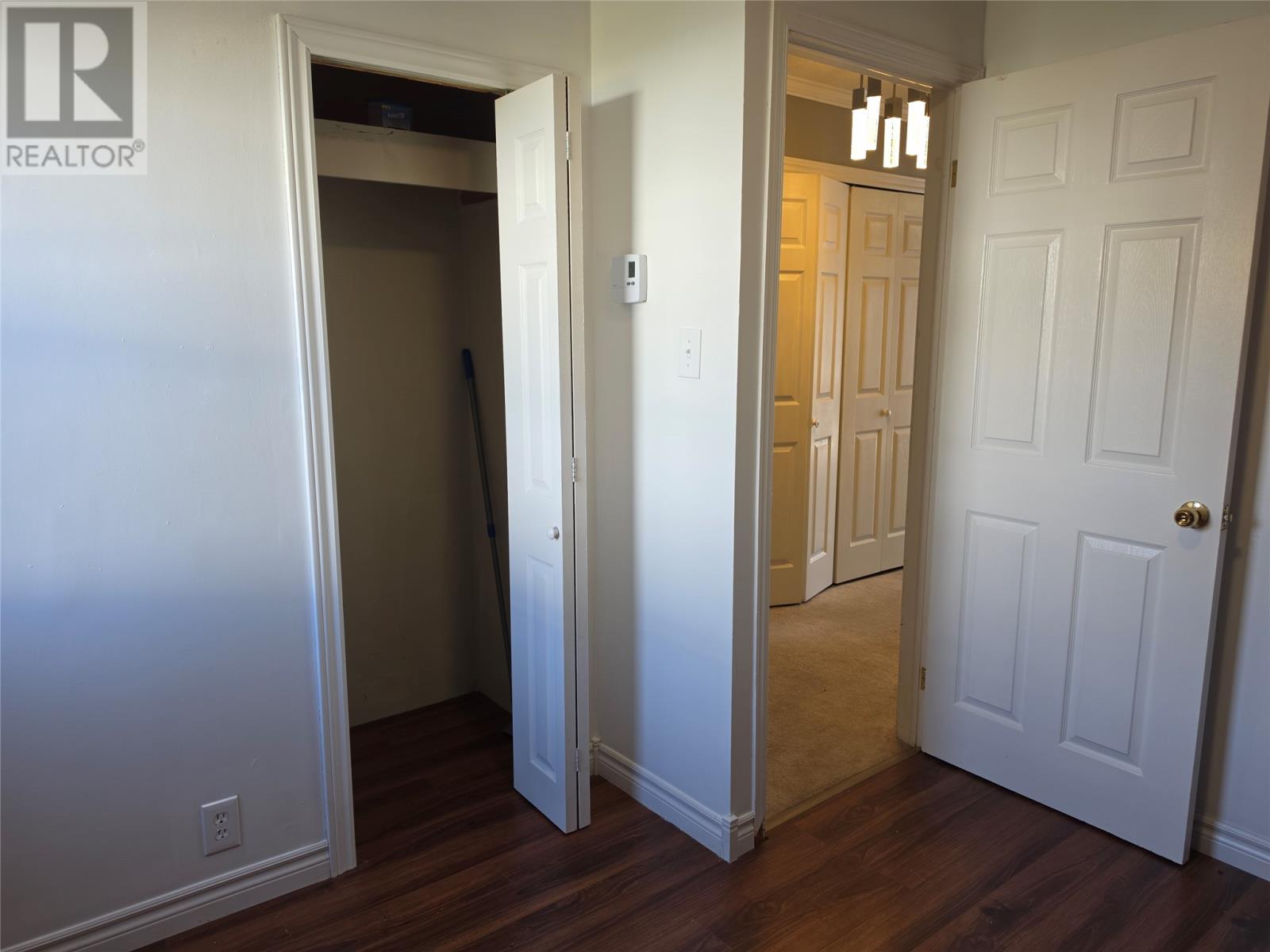 9 Knotts Lane - 21