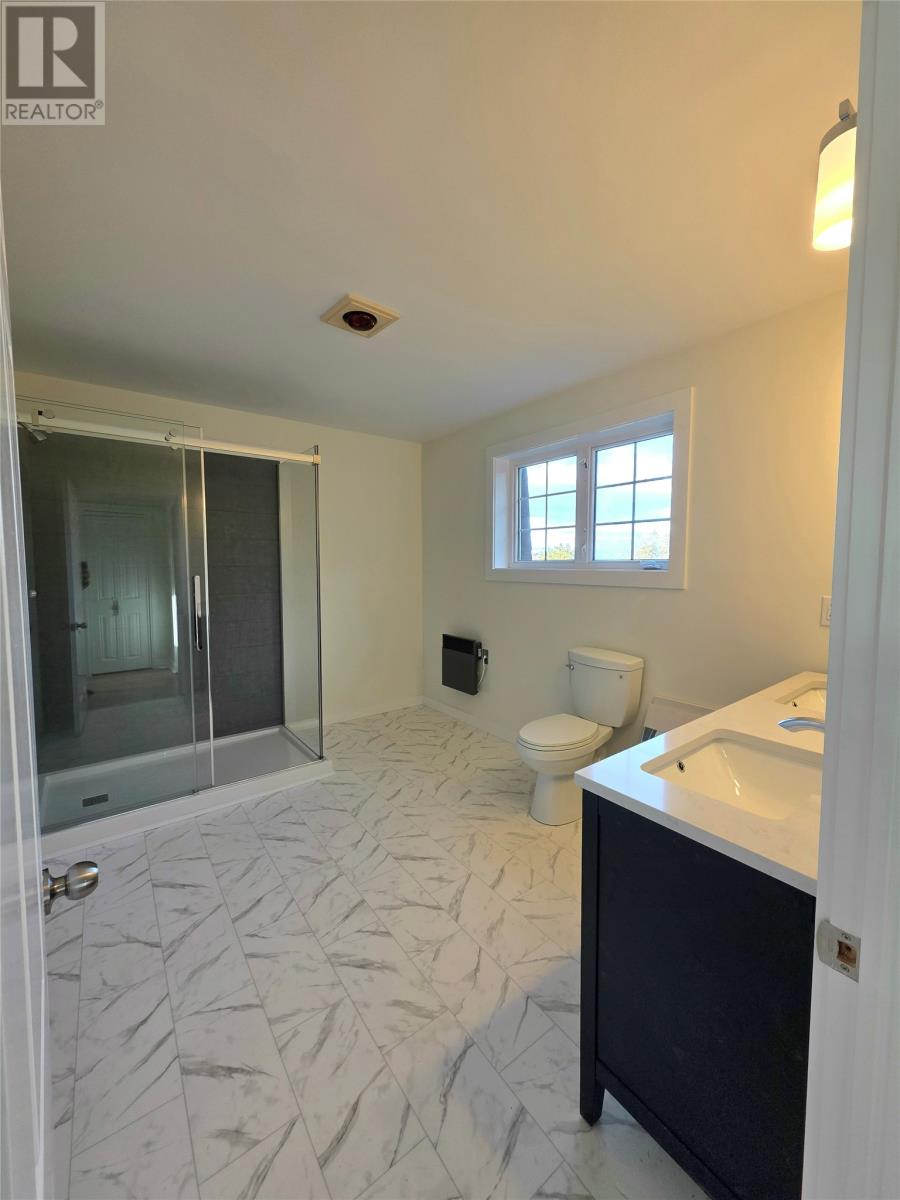 41 MacPherson Avenue - 13