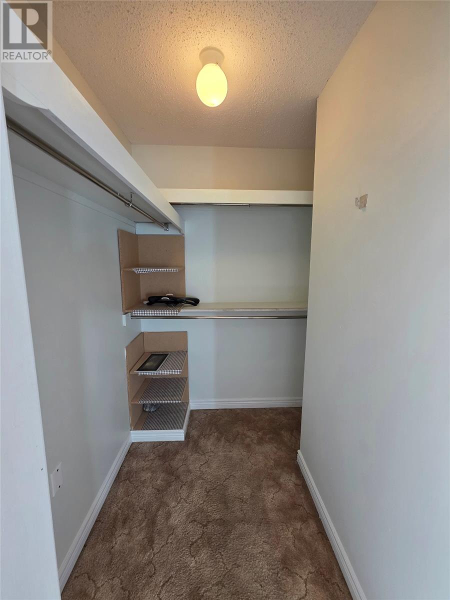 41 MacPherson Avenue - 20
