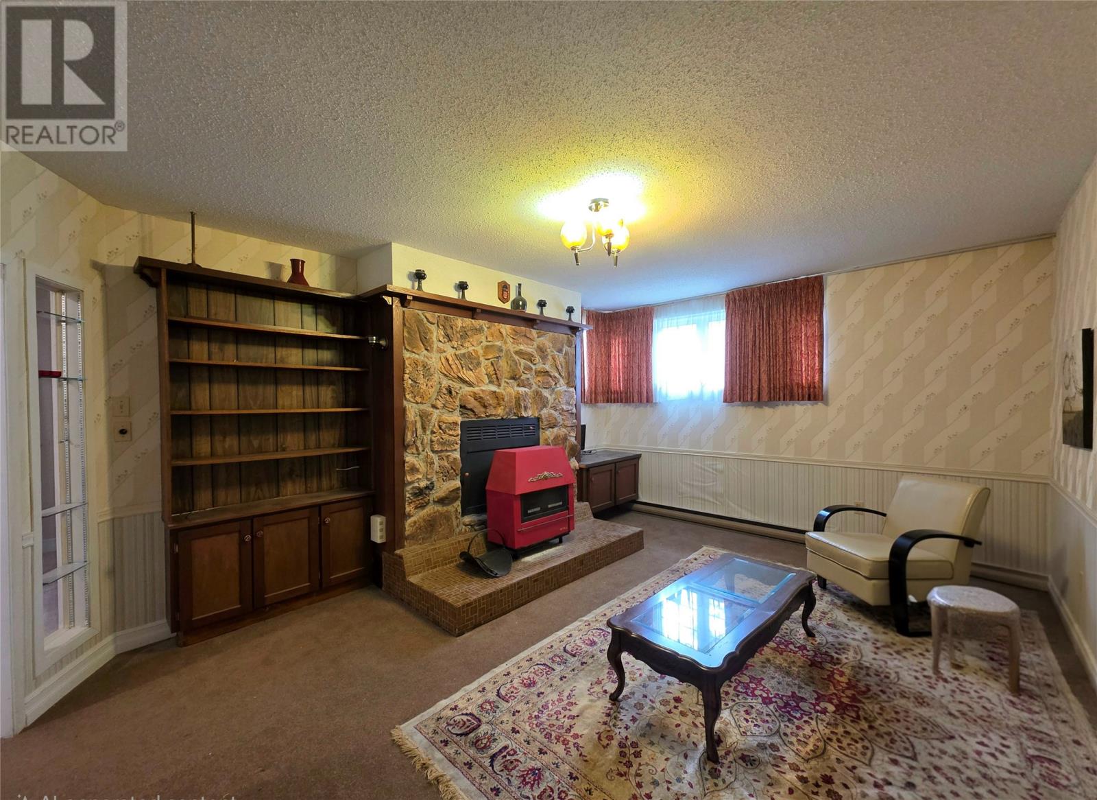 41 MacPherson Avenue - 23