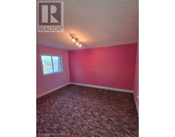41 MacPherson Avenue thumbnail 12