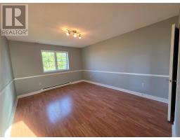 41 MacPherson Avenue thumbnail 16