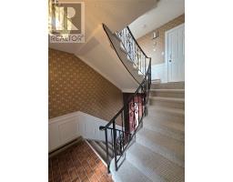 41 MacPherson Avenue thumbnail 21