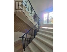 41 MacPherson Avenue thumbnail 22