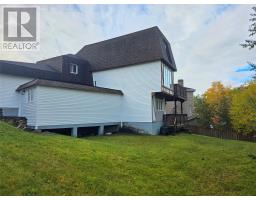 41 MacPherson Avenue thumbnail 35