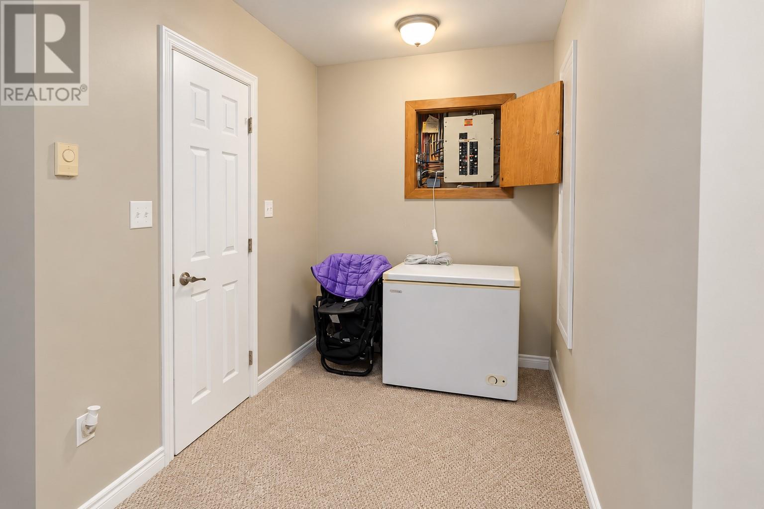 53 Kelliview Crescent - 27