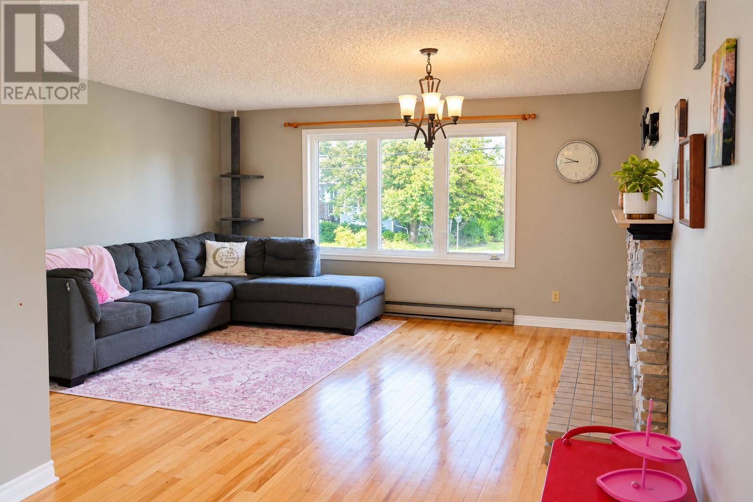 53 Kelliview Crescent - 5