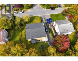 53 Kelliview Crescent thumbnail 4