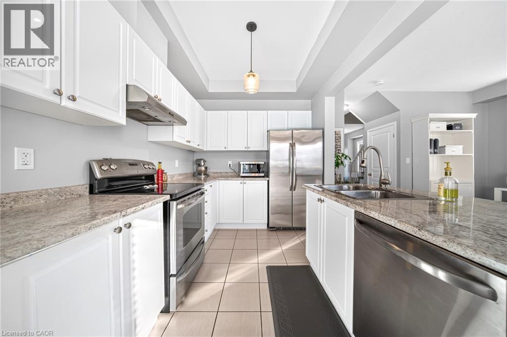 170 Palacebeach Trail — photo 10