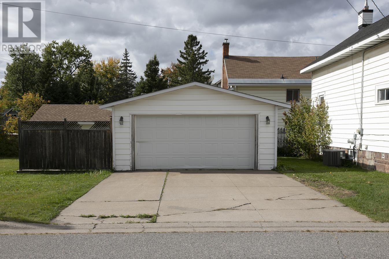 455 Charles ST, Sault Ste. Marie Ontario