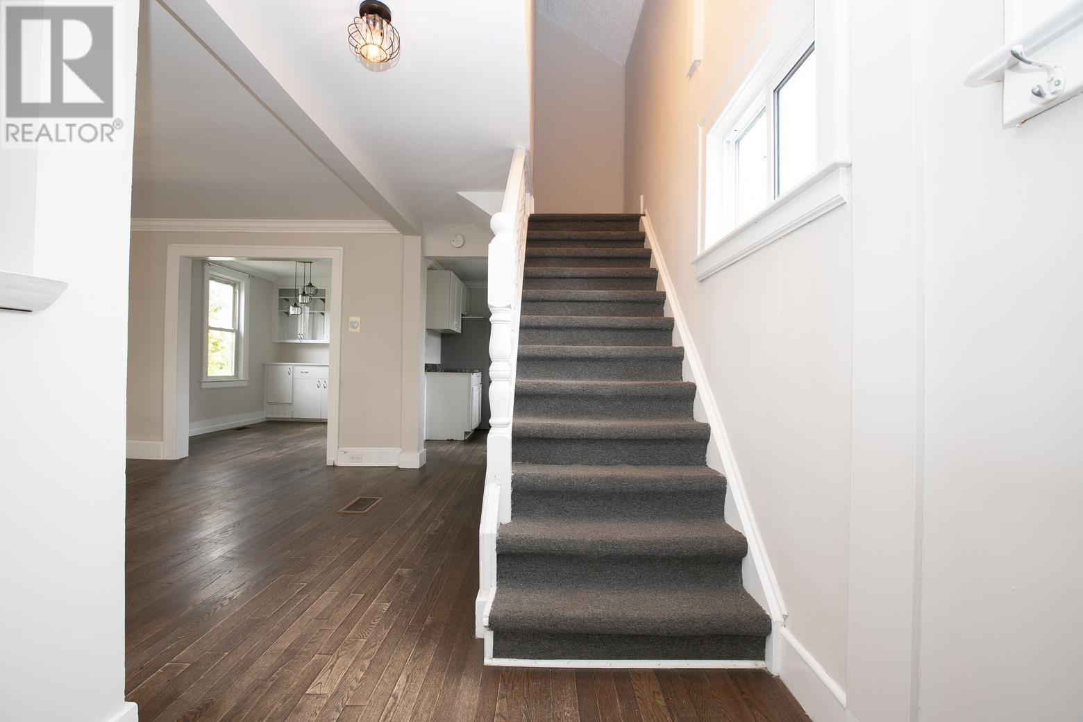455 Charles ST - 36