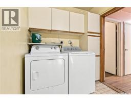 701 Y Avenue N, Saskatoon, SK S7L3L3 Photo 11