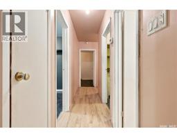 701 Y Avenue N, Saskatoon, SK S7L3L3 Photo 12