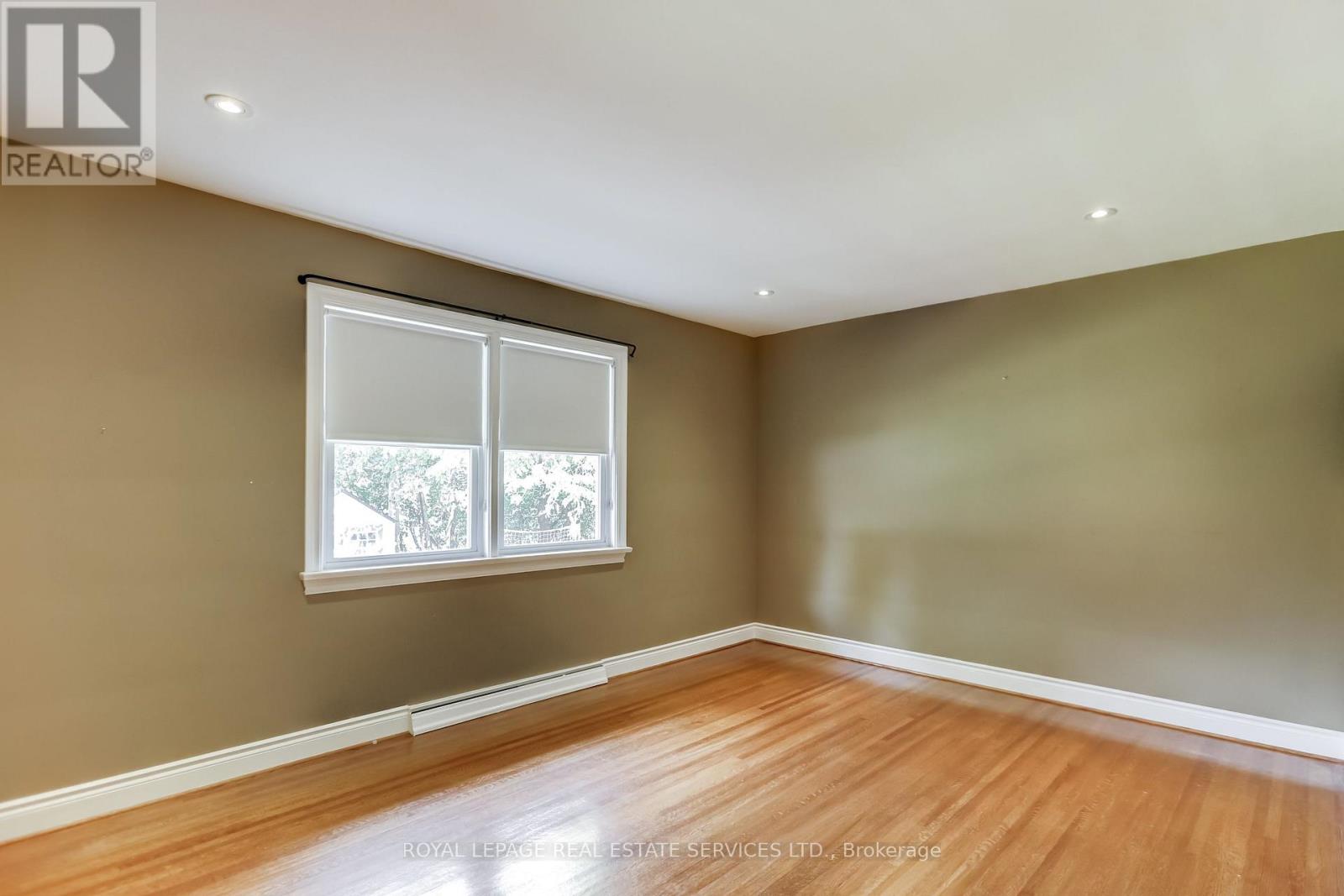 75 Ravensbourne Crescent — photo 19