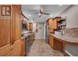Laundry room - 480 Murray Street, Quinte West, ON K8V5P4 Photo 11