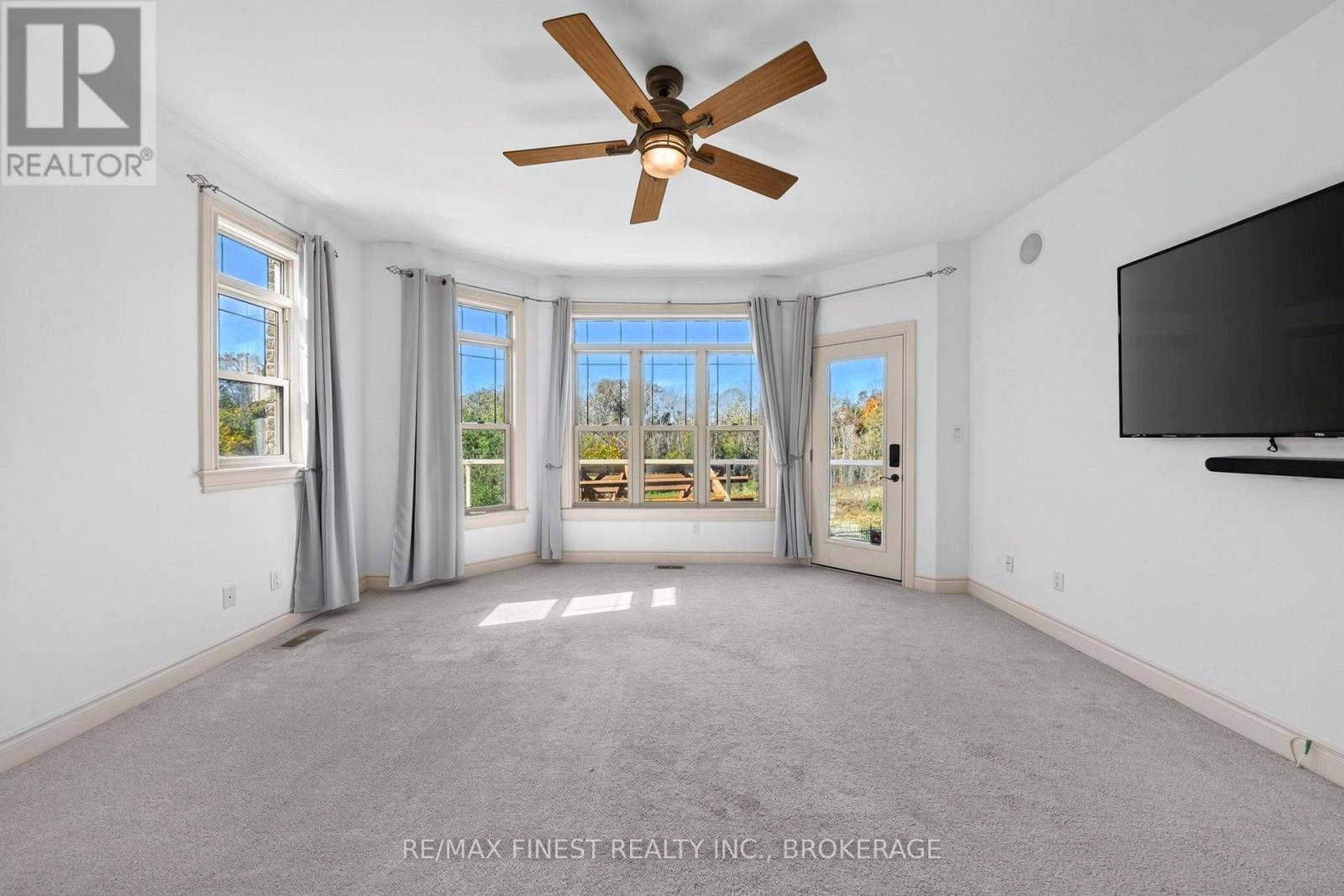 710 Kananaskis Drive — photo 19