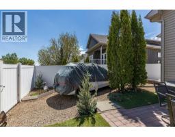 604 Vista Drive Se, Medicine Hat, AB T1B0N1 Photo 40