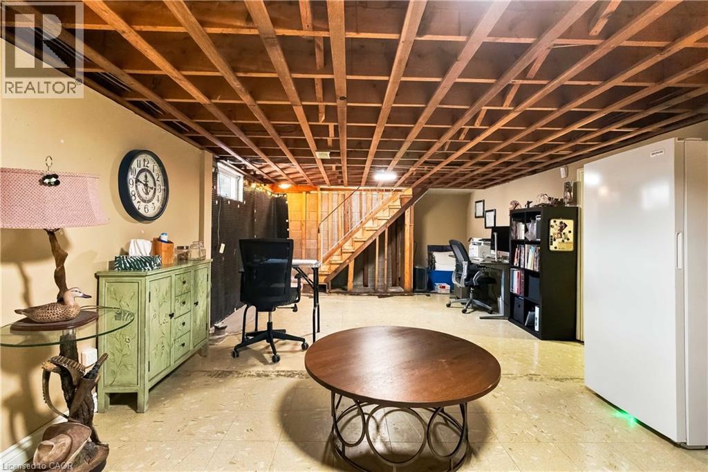687 James Street — photo 30