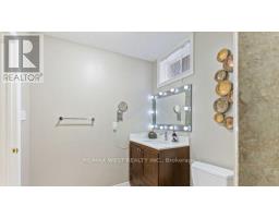 Laundry room - 47 Timber Lane, Vaughan, ON L4L3J6 Photo 7