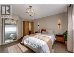 268 Keewatin Avenue, Kitchener, ON N2B3W4 Photo 20