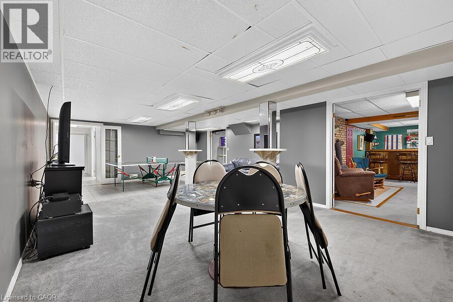 2 Karendale Crescent — photo 30