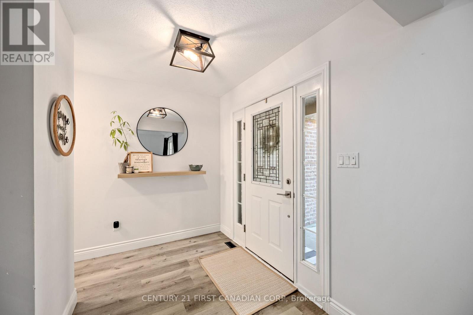 101 DUCHESS AVENUE - 5
