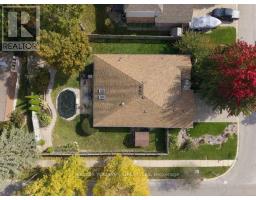 1000 Adirondack Road, London South, ON N6K4W8 Photo 49