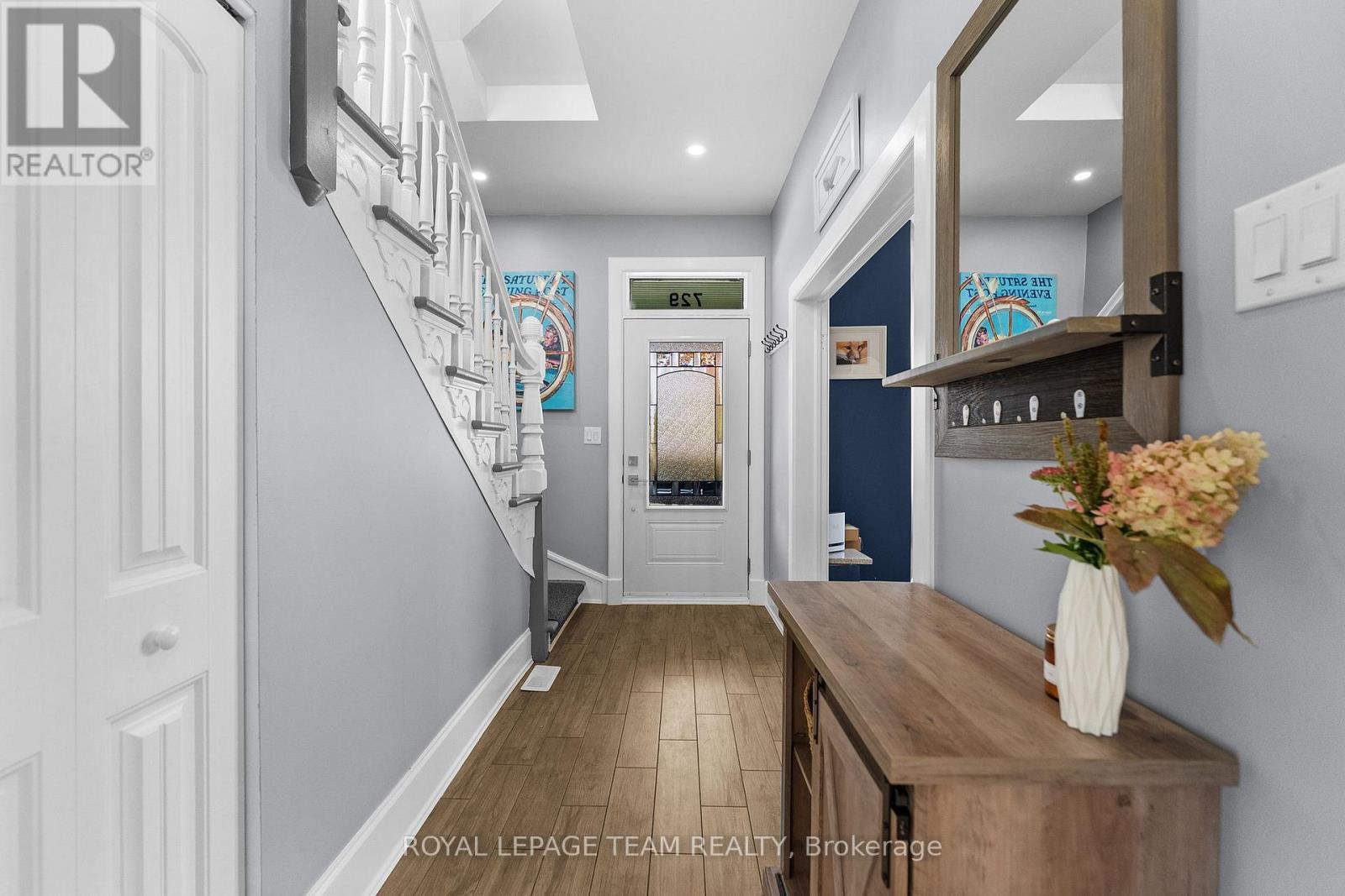 729 RAGLAN STREET S - Image 4