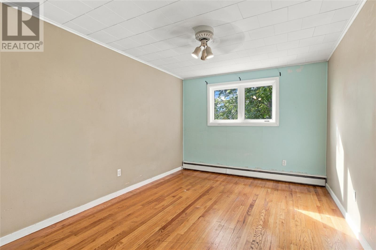 28 Thorburn Road - 12