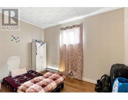28 Thorburn Road thumbnail 25