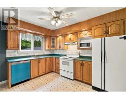 28 Thorburn Road thumbnail 9