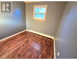 15 Coronation Street, Botwood, NL A0H1E0 Photo 11