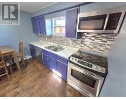 15 Coronation Street, Botwood, NL A0H1E0 Photo 16