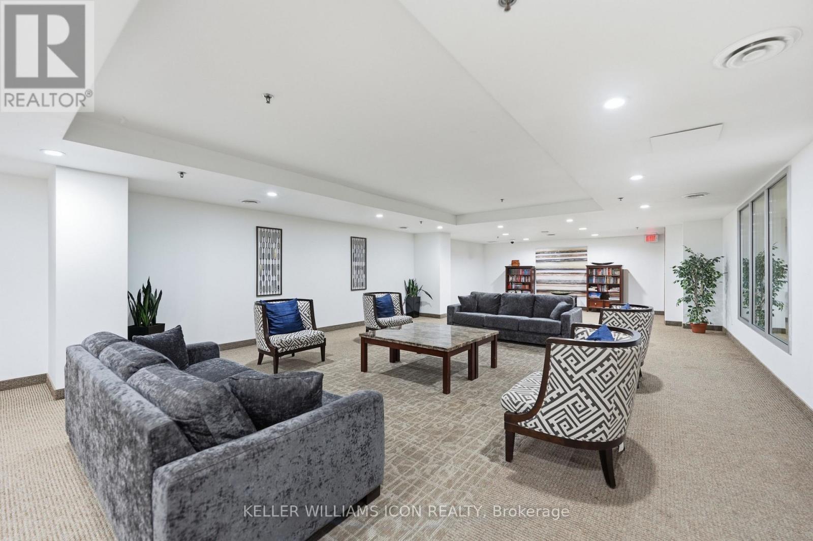 195 Besserer Street — photo 22
