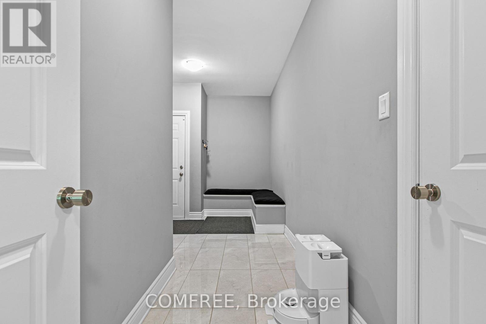 43 Angel Heights — photo 23