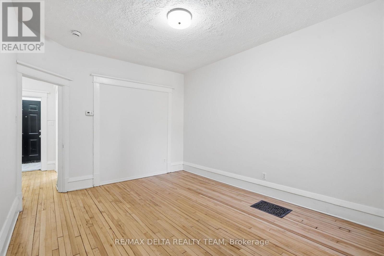 179 Goulburn Avenue — photo 11